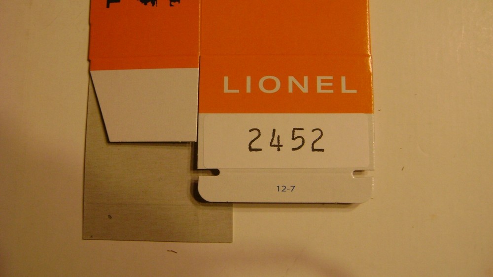 Lionel 2452 Short Gondola Licensed Window Box
