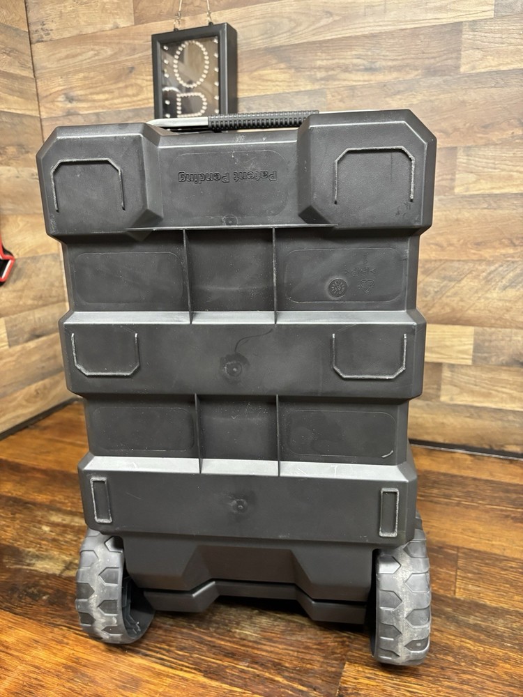 Keter Masterloader Resin Rolling Tool Box with Masterloader