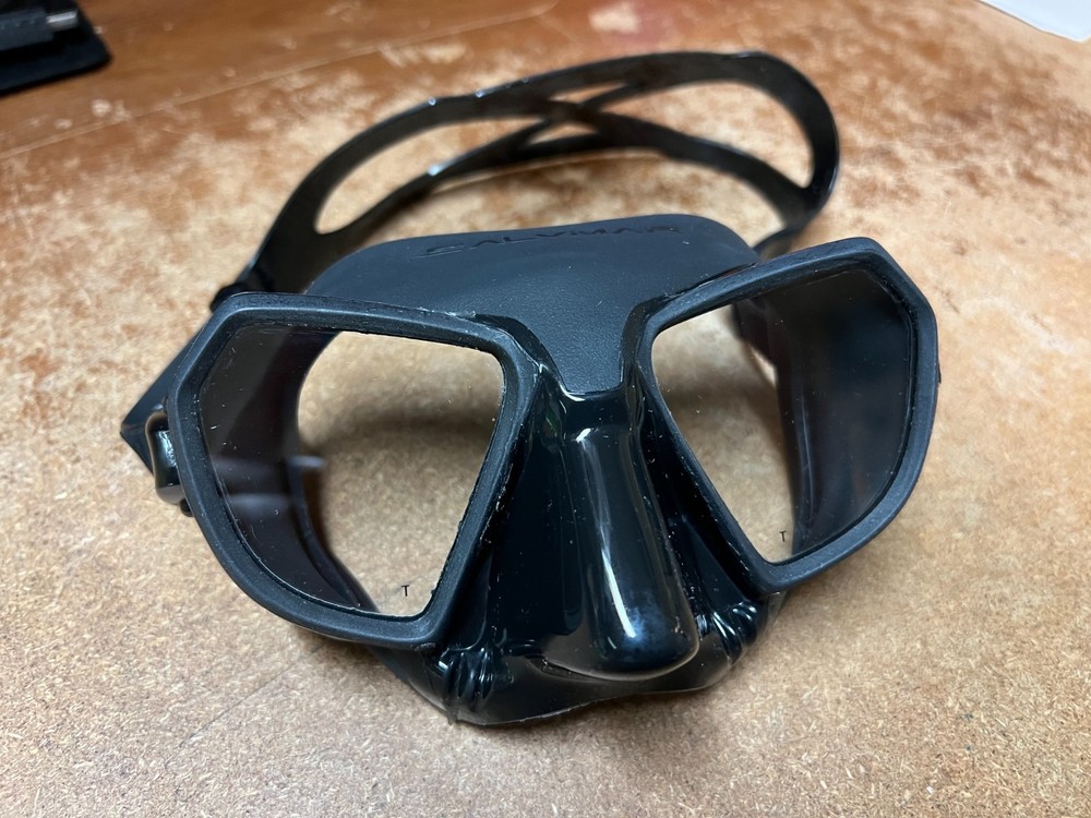 Salvimar Noah Mask - Black/Black - Open Box/Returned