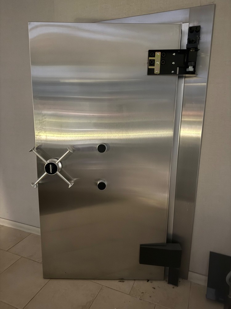 diebold safe lock
