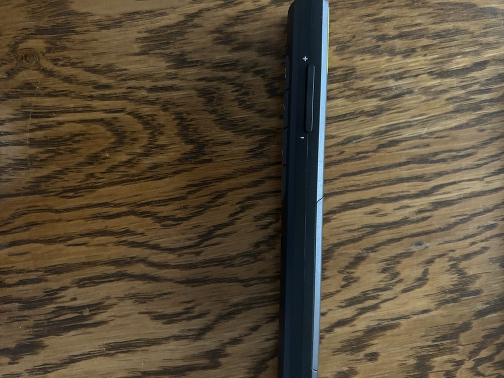 Presentation Clicker for PowerPoint, RF 2.4GHz USB Wireless Presenter Remote ...