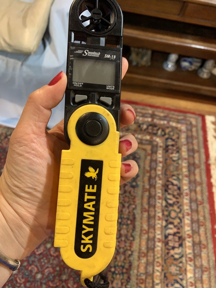 Skygate Handheld Wind Speed Gauge