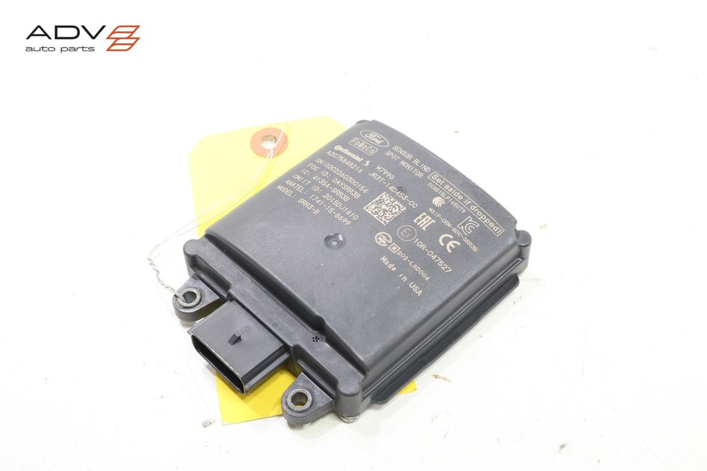 2018 - 2023 FORD MUSTANG REAR RIGHT SIDE BLIND SPOT RADAR SENSOR MODULE OEM