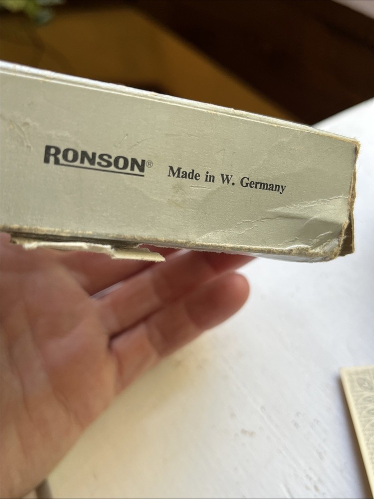 RONSON VARATRONIC Piezo-Electric Silver Engine Turned Lighter Made W. Germany