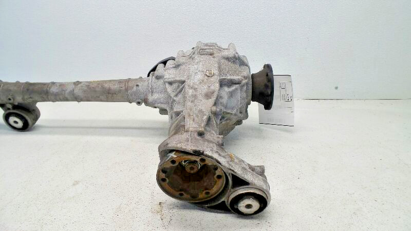2003-2006 Porsche Cayenne Front Axle Differential Carrier