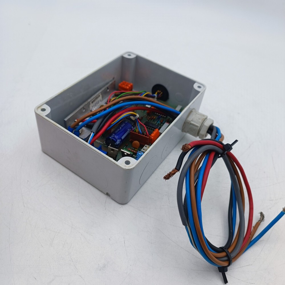 AUTOHELM 5000 Autopilot Course Computer Junction Box NAUTECH Raymarine