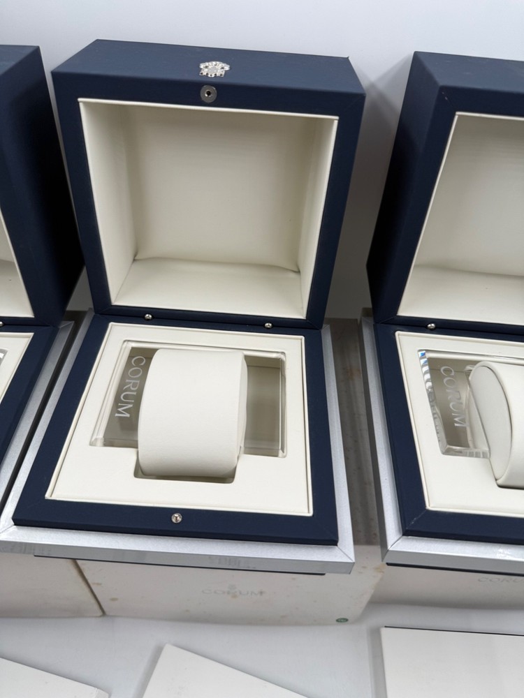 Original Corum Box with blank full set (1box)
