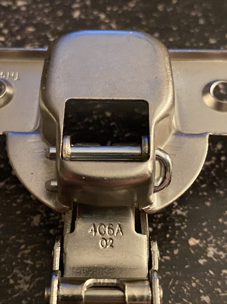 6 Cabinet Hinges With Base Plates