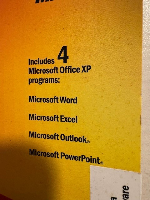 Microsoft Office xp Standard for Students and Teachers 2002 Version-Windows new