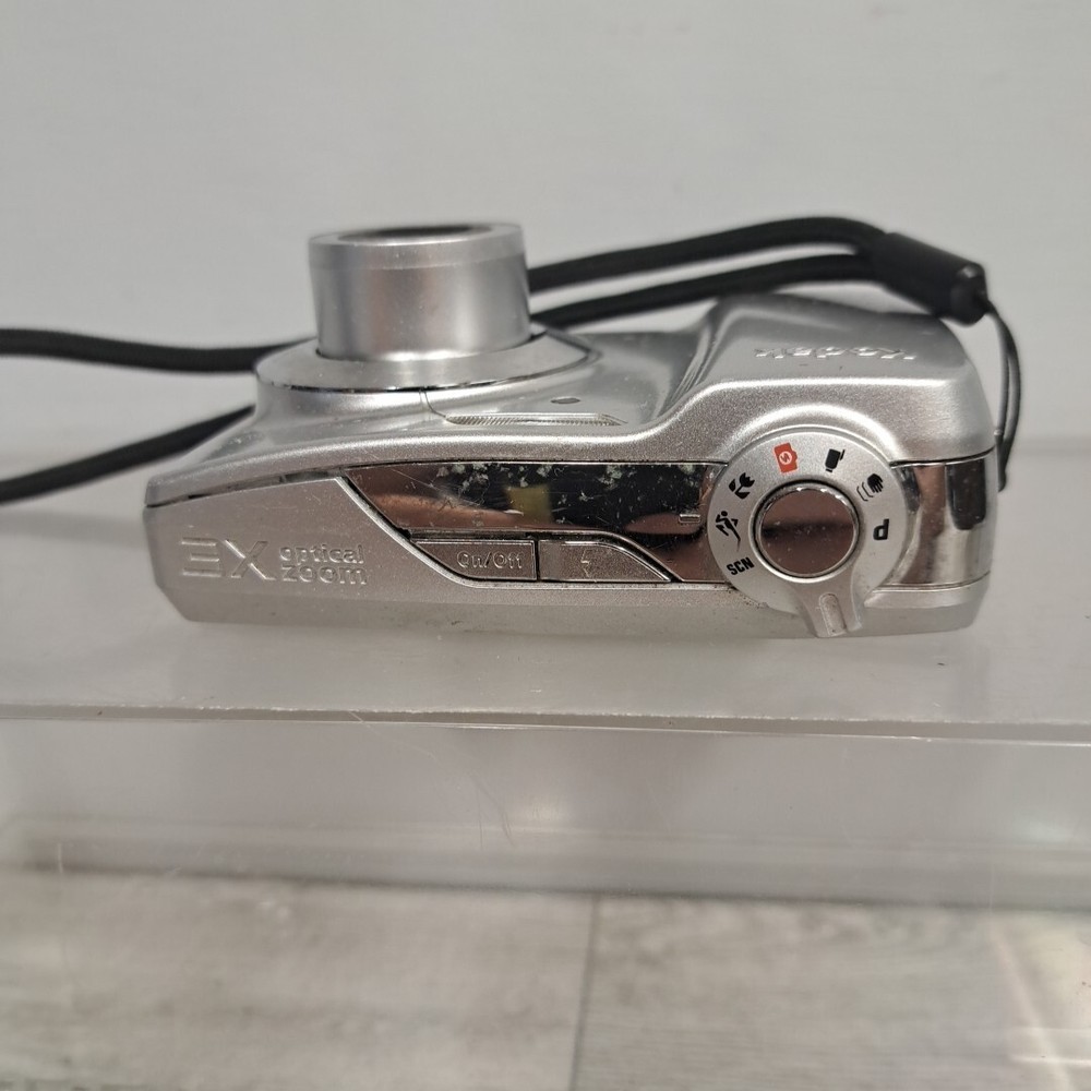 Kodak EasyShare Z710 / C182 Digital Cameras Untested