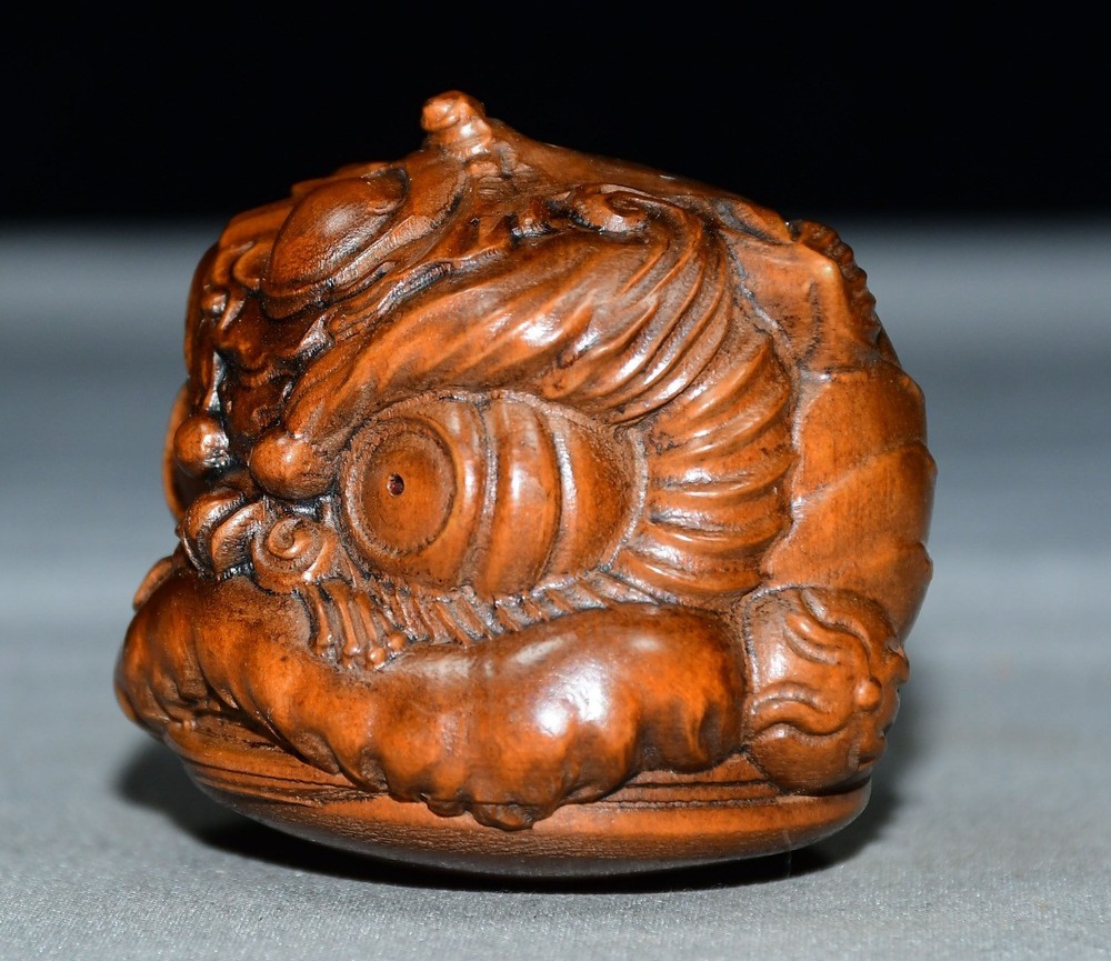 Exquisite Small Leaf Boxwood Handle