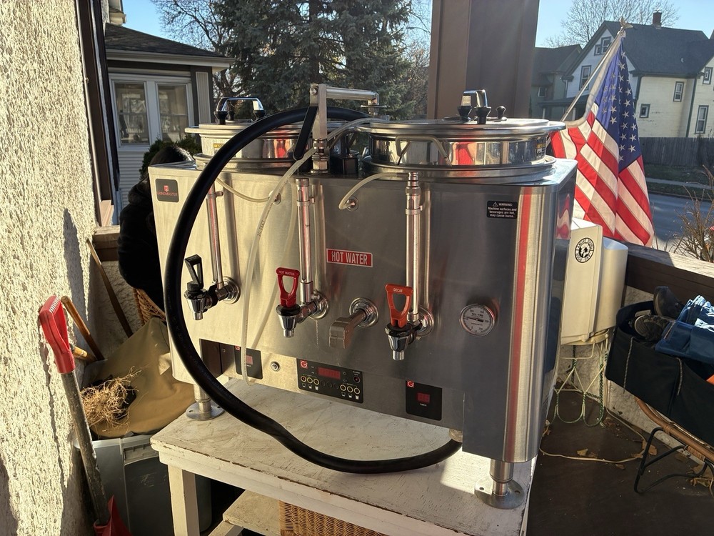 Grindmaster PercisionBrew 2x3gallon 8103E (ORG. $8,800) READ…