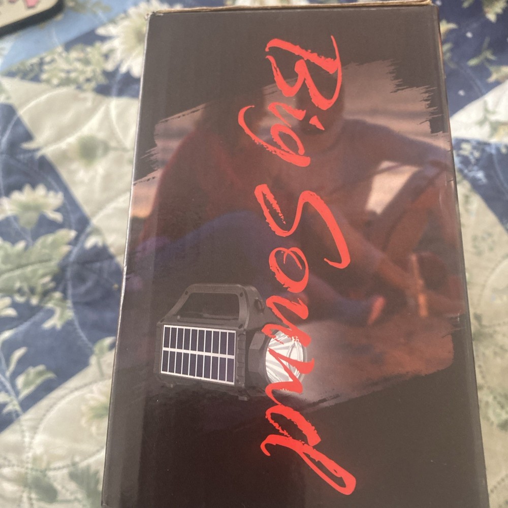 Flashlight Portable Wireless Speaker Bluetooth Speaker 3inch Speaker Drive Size