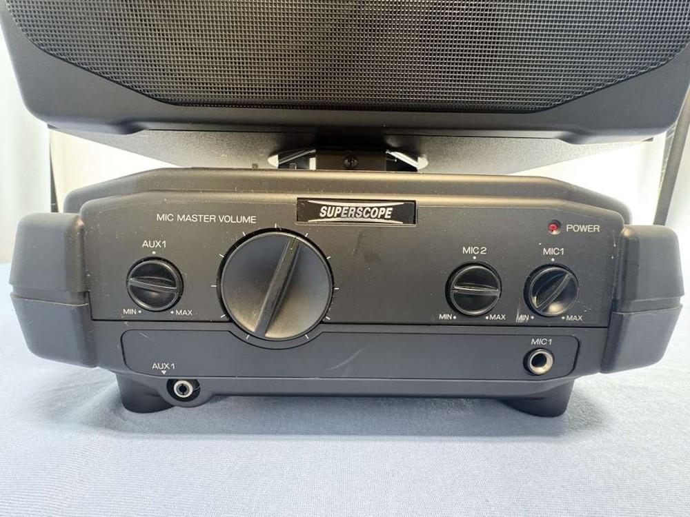 Superscope Technologies Speaker System Model SPK300, PAC330