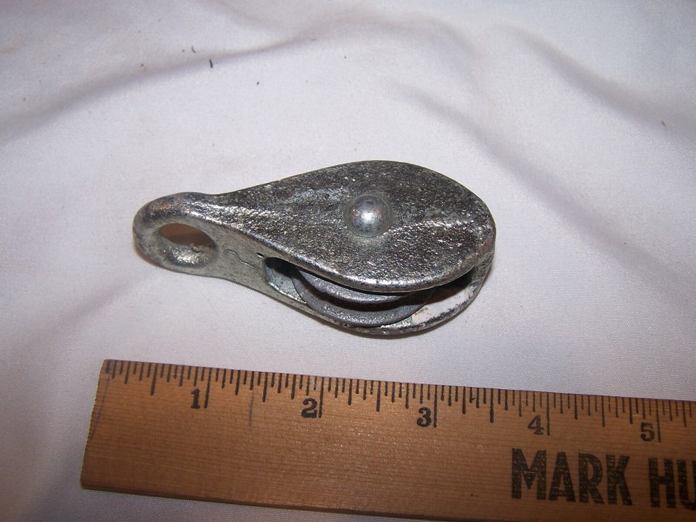 Small 3.25" Long - Cast Iron PULLEY