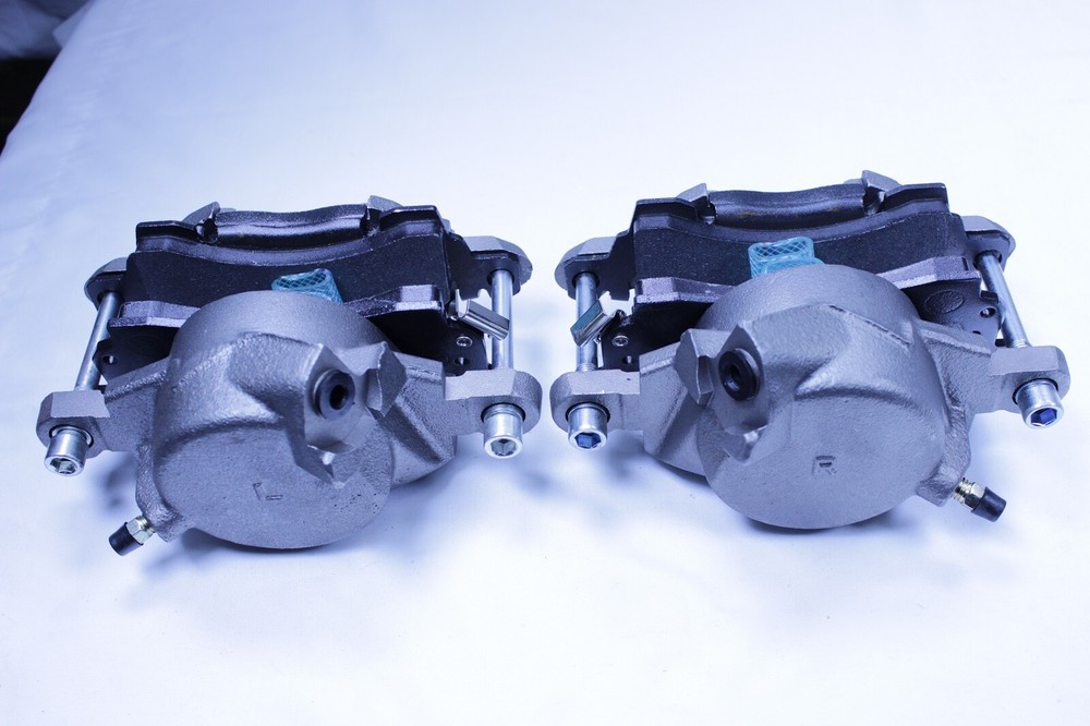 Universal Front Standard 7/16" Brake Caliper Set Fit GM Chevy