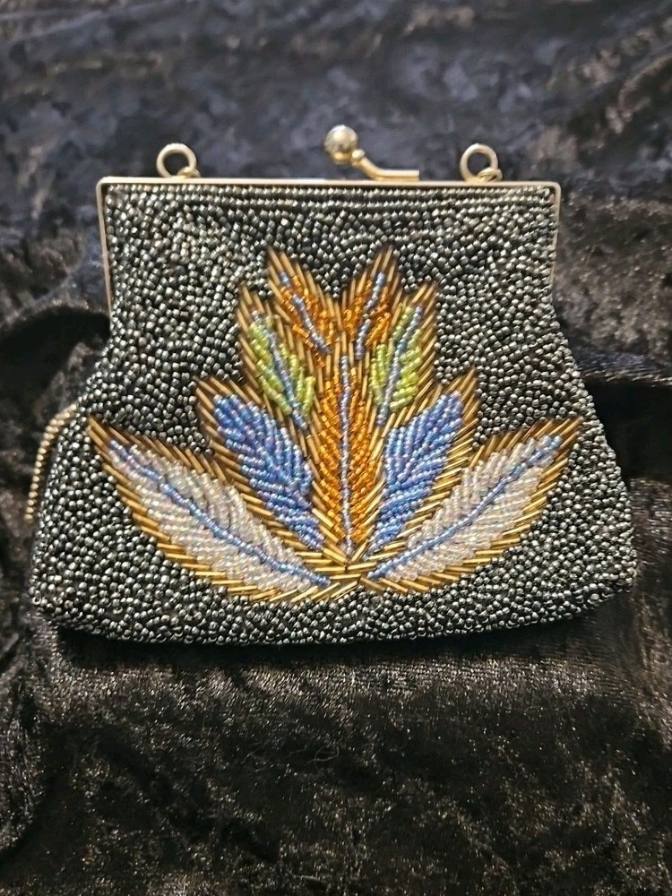 Boho Retro  Vtg 1960s Seed Bead Small Evening Clutch Maple Leaf