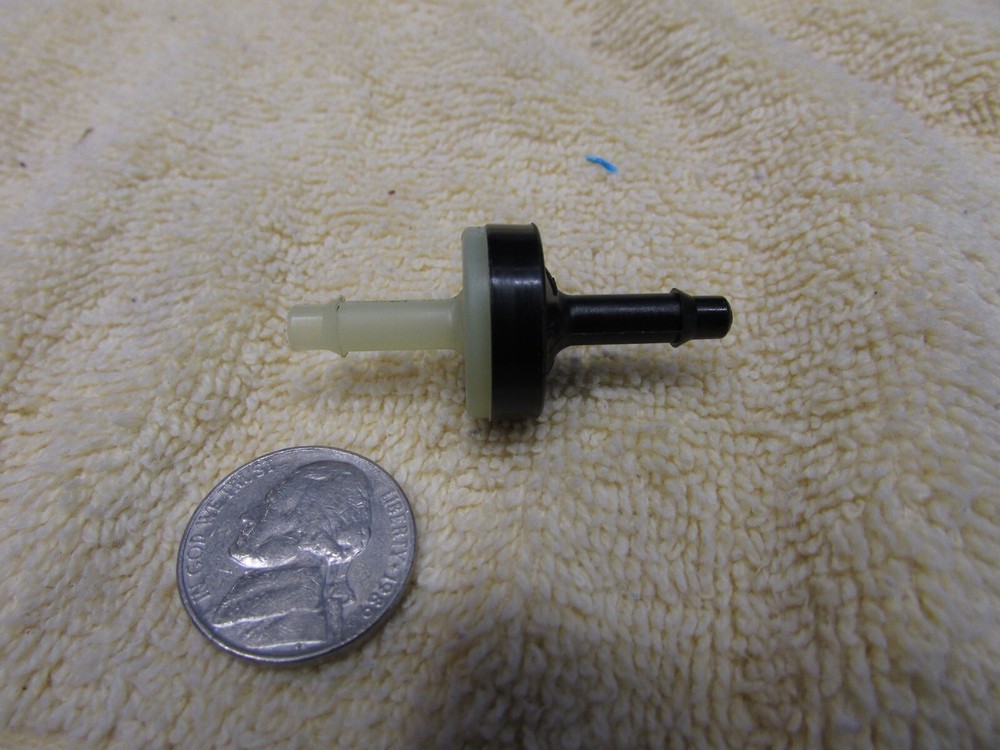 Vacuum Control Valve-Check Valve 5mm, Both Sides, Plastic, NOS, M6