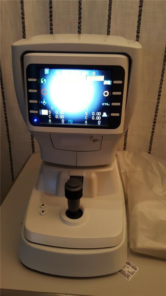 OSCAR VISION AUTO REF/KERATOMETER (2014)