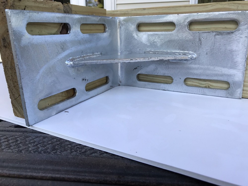Dock Hardware - Hot Dipped Galvanized INSIDE CORNER 1/4" 8" L X 5" H