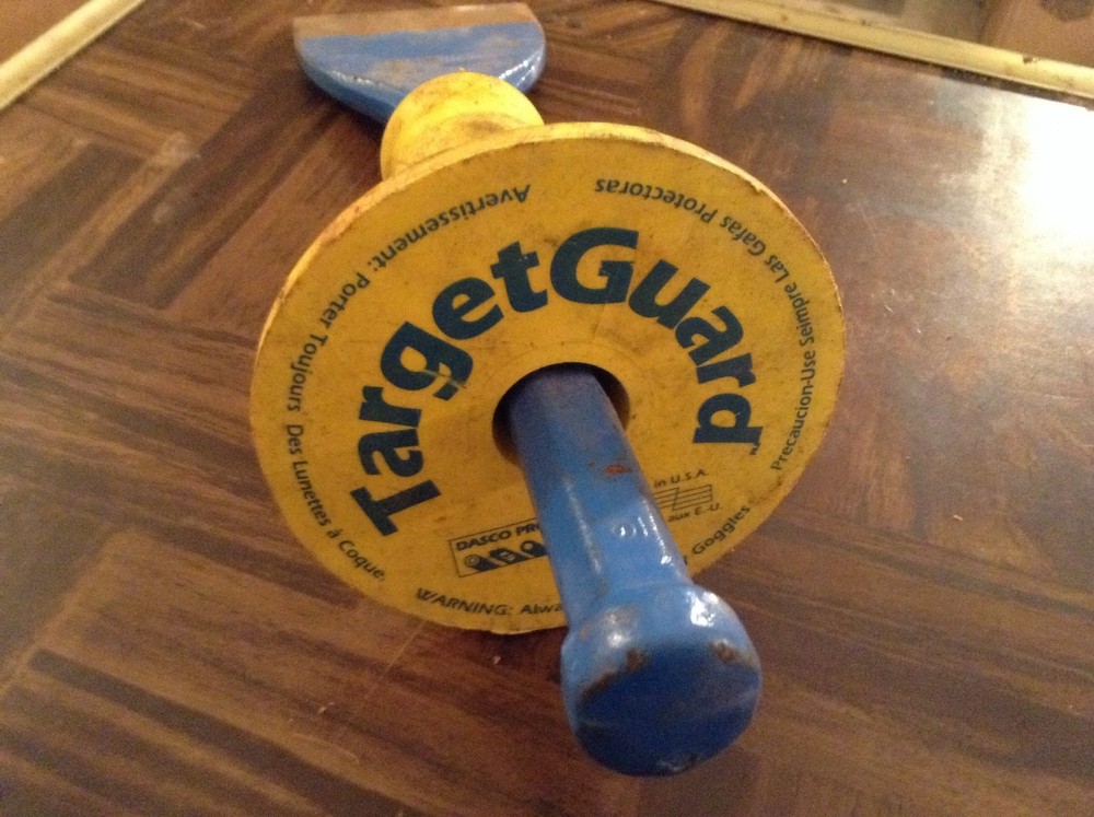 3 inch chisel with target guard.