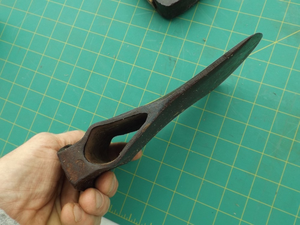 Very Early Kelly Axe & tool Works True Temper Single Bit Axe Head