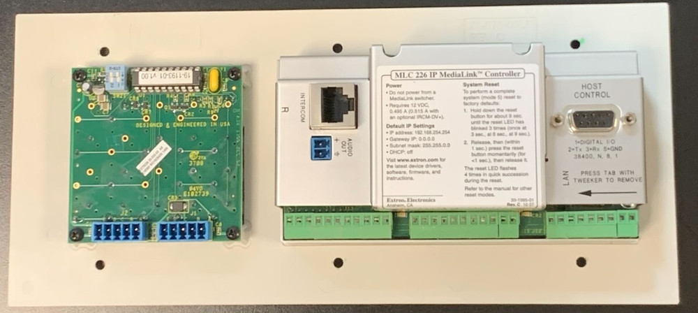 Extron MLC 226 IP DV+ - White MediaLink Controller - USED