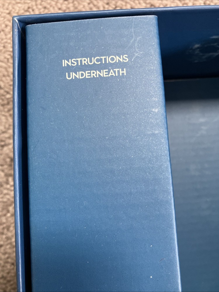 MACRAMÉ WALL HANGING CRAFT KIT BY PROFESSOR PUZZLE