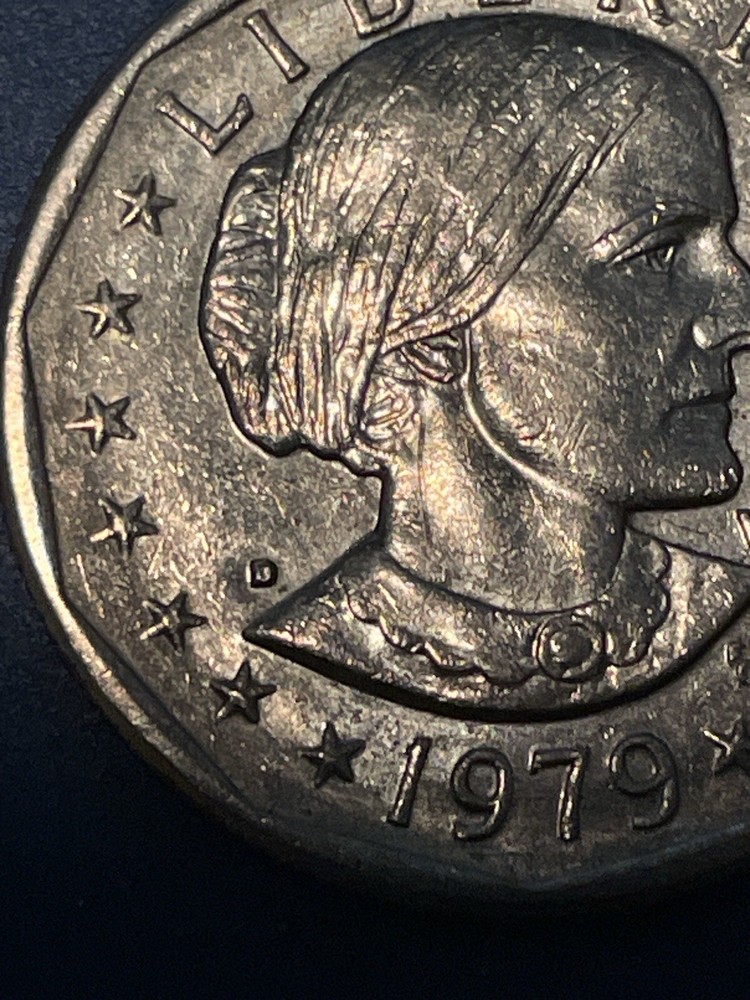 1979-D SUSAN B. ANTHONY DOLLAR COIN ERROR PARTIALLY FILLED IN "D" MINT MARK
