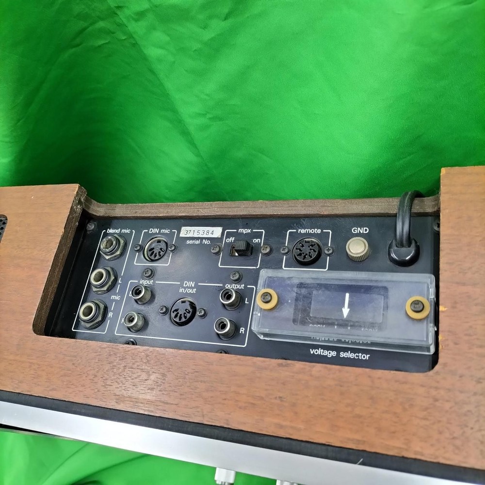 NAKAMICHI 700 cassette deck