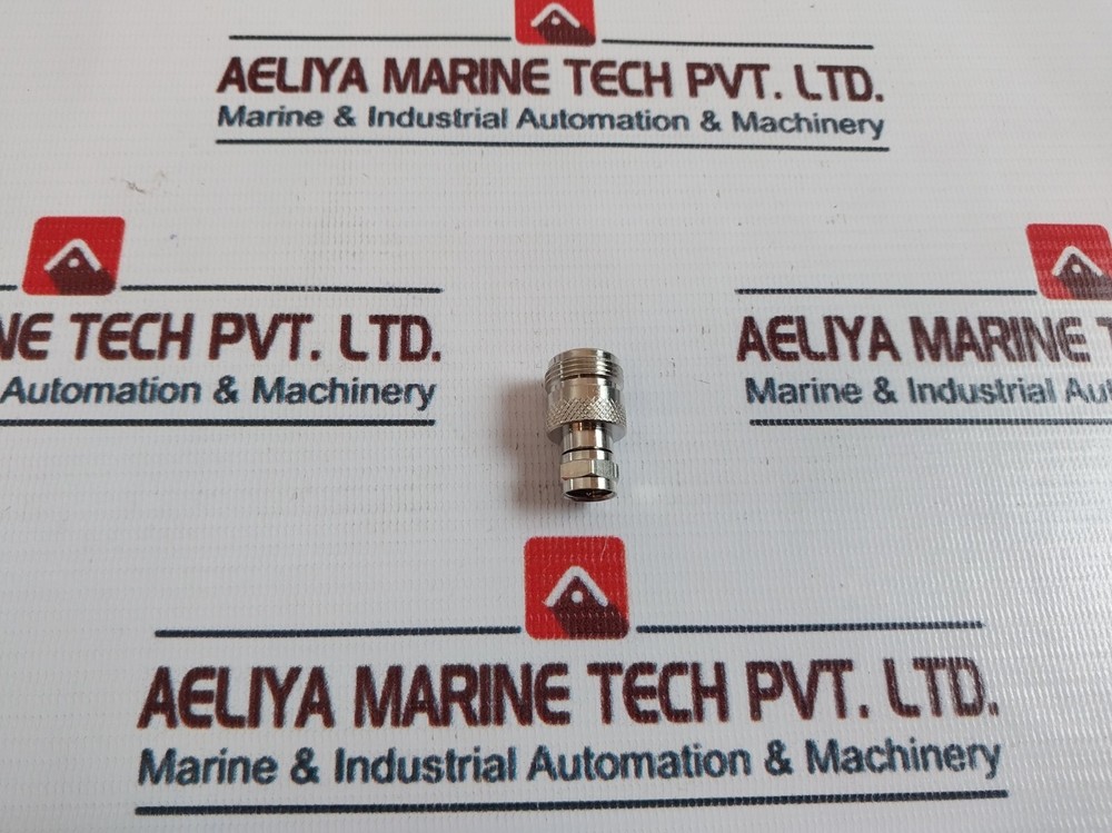 MULTICOMP 150-689 Connector Adapter