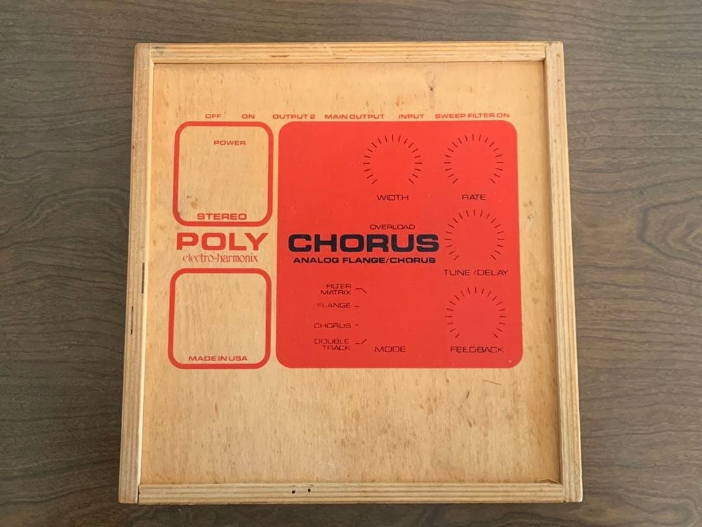 POLY CHORUS Electro-Harmonix Kurt Cobain