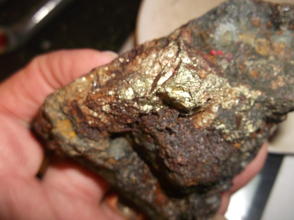 Gold, silver, copper, 212 grams samples ,ore high grade .