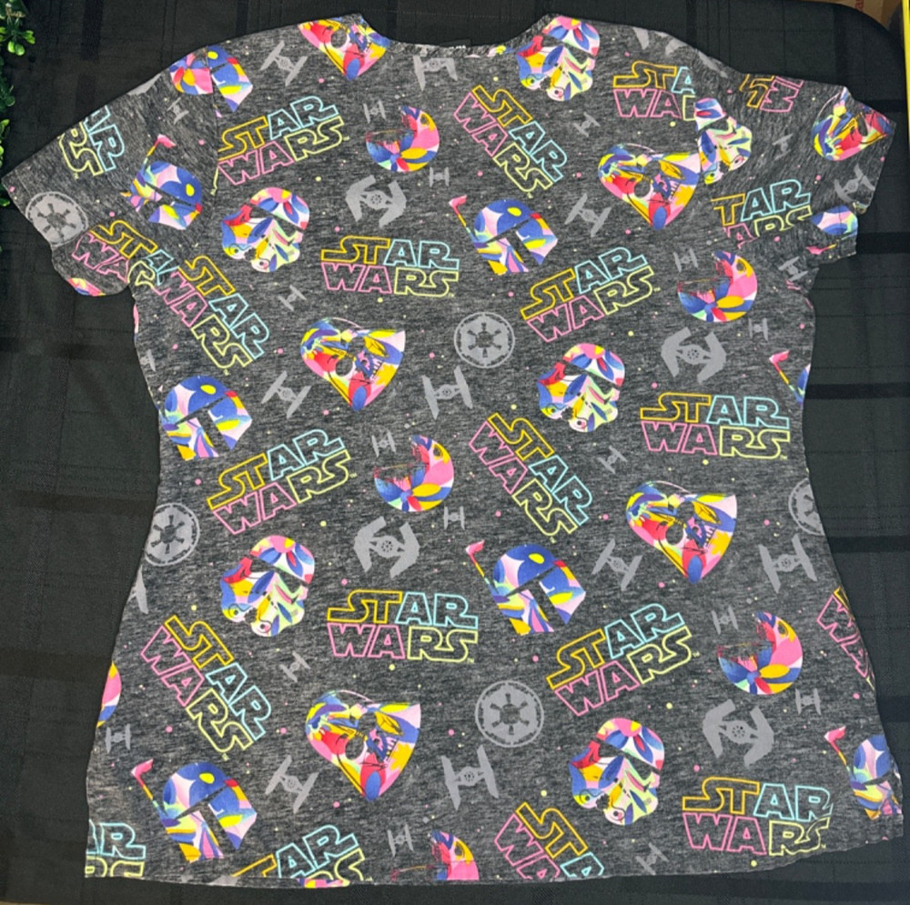 Star Wars Scrub Top EUC Multicolored