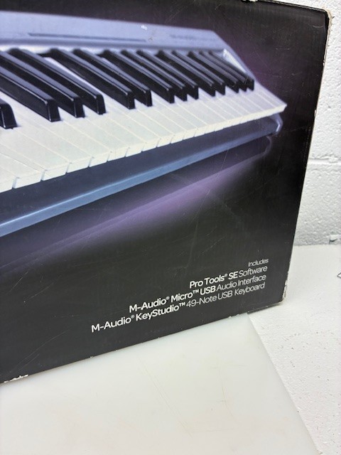 Avid M-Audio Key Studio 49 Key Midi Keyboard Controller- Never Used