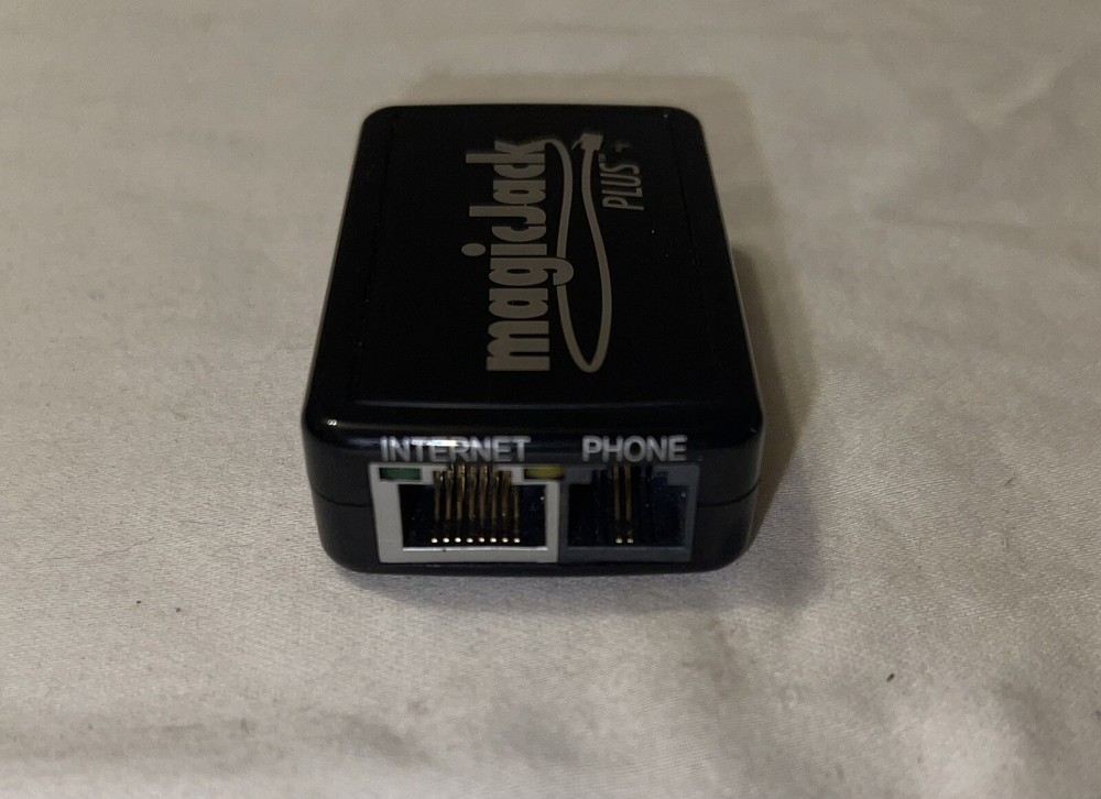 OPEN BOX MagicJack Plus Local Long Distance Calling NOT TESTED