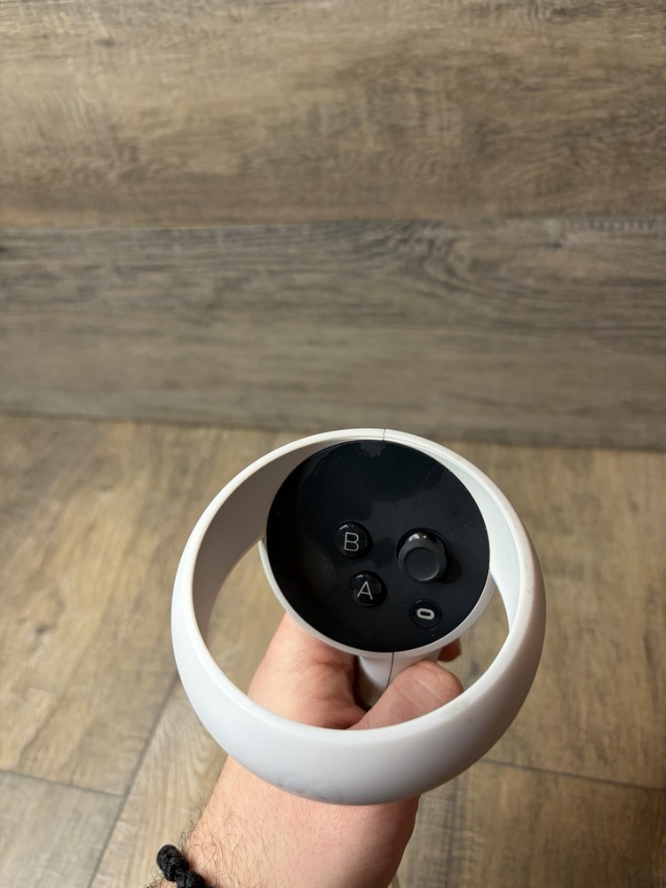 Genuine OEM Original Meta Oculus Quest 2 VR RIGHT Touch Controller Only - Tested