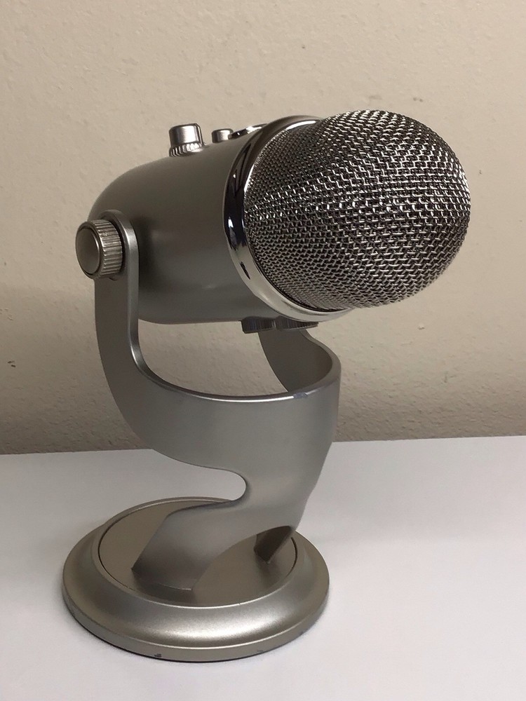 Logitech Blue Yeti USB Microphone Silver With Stand Tested Working