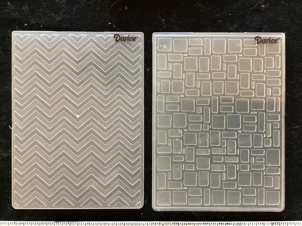 7 darice 1 sizzix embossing folders geometric patterns used