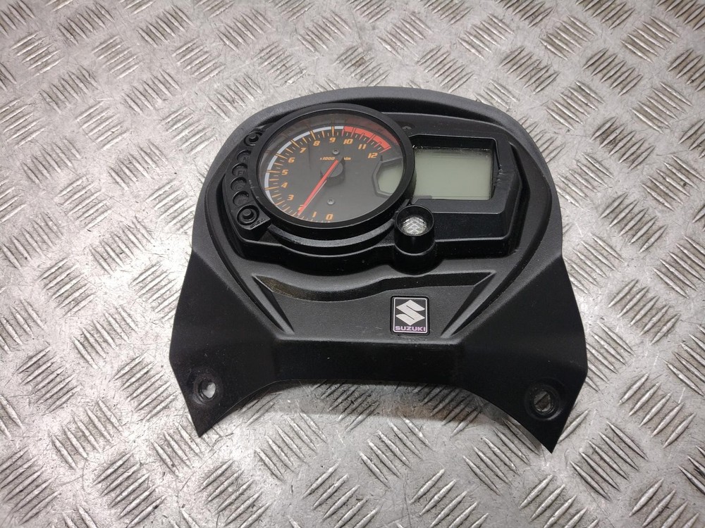 2011 SUZUKI GSX1250FA  Speedo Clocks