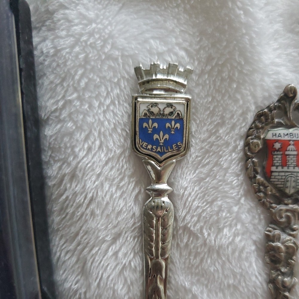 Vintage Souvenir Spoon lot Countries