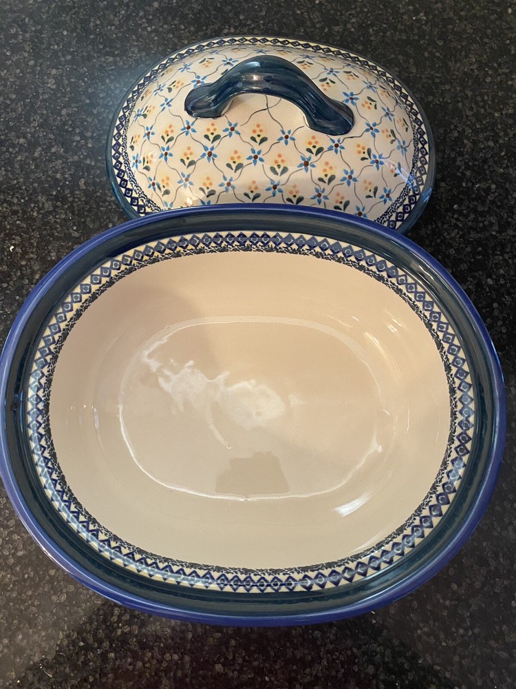 Polish pottery Oval Baker With Lid