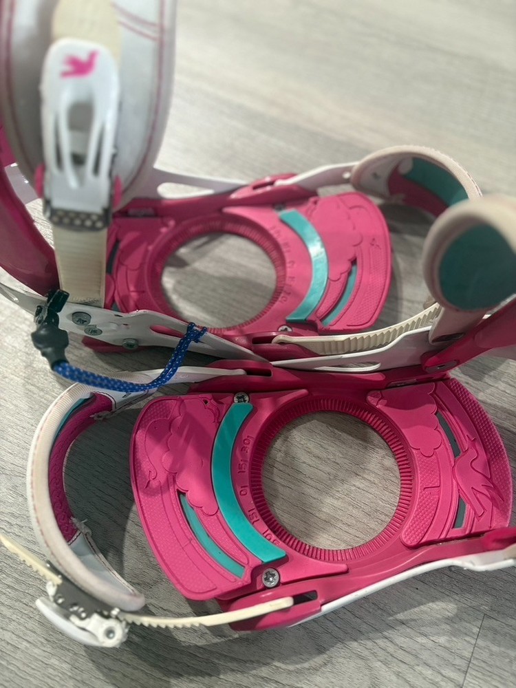 RARE Forum Women's Snowboard Bindings, Pink - Medium