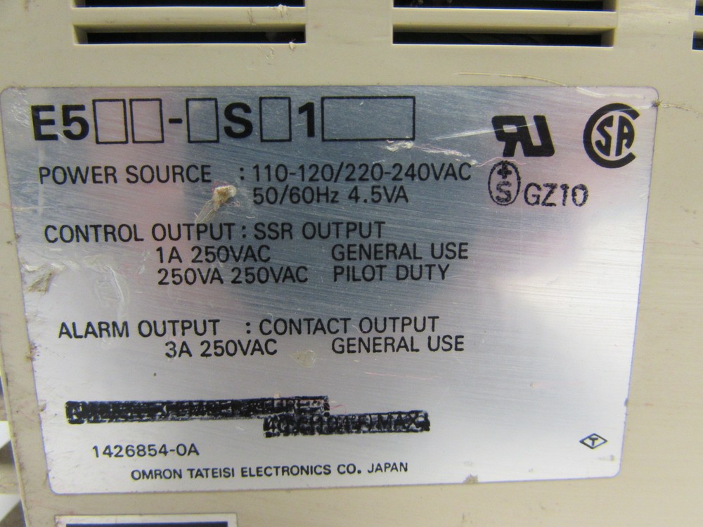 OMRON E5A4-S91J TEMPERATURE CONTROLLER 1A 250VAC ***GOOD***