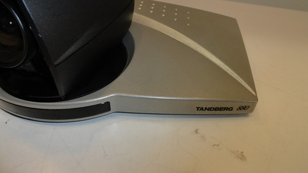 Tandberg 880 TTC7-04 Video Conferencing Camera System