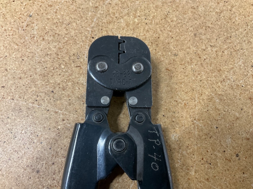 AMP 90340-1 26-22 Type-F Crimper Crimping Tool