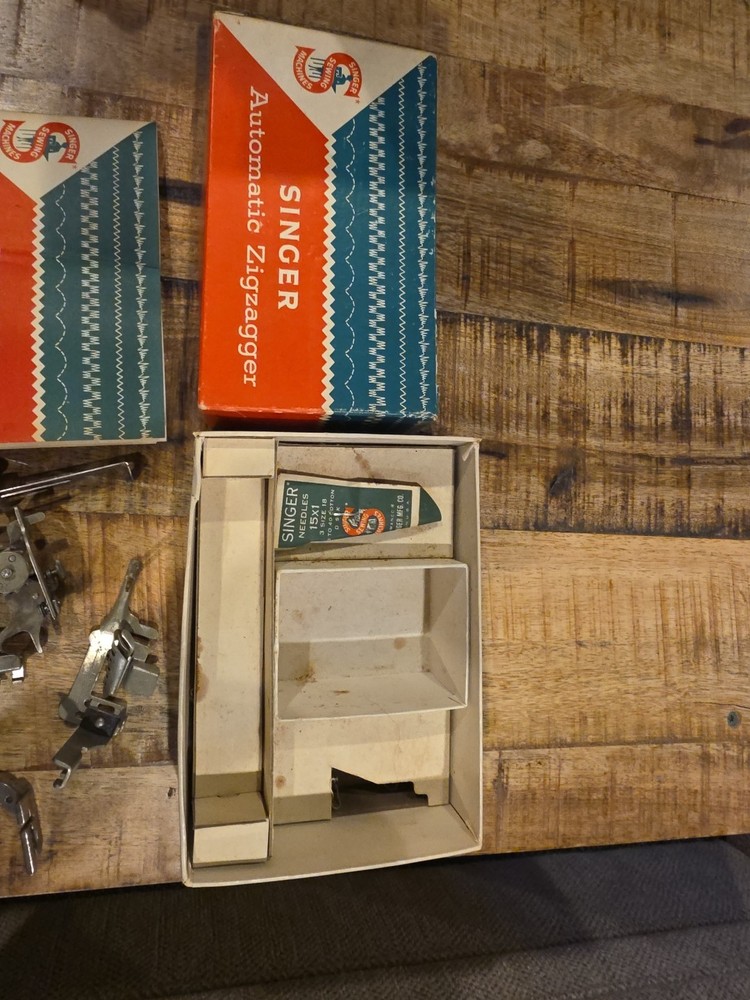 Singer Automatic Zigzagger Sewing Machine Attachment