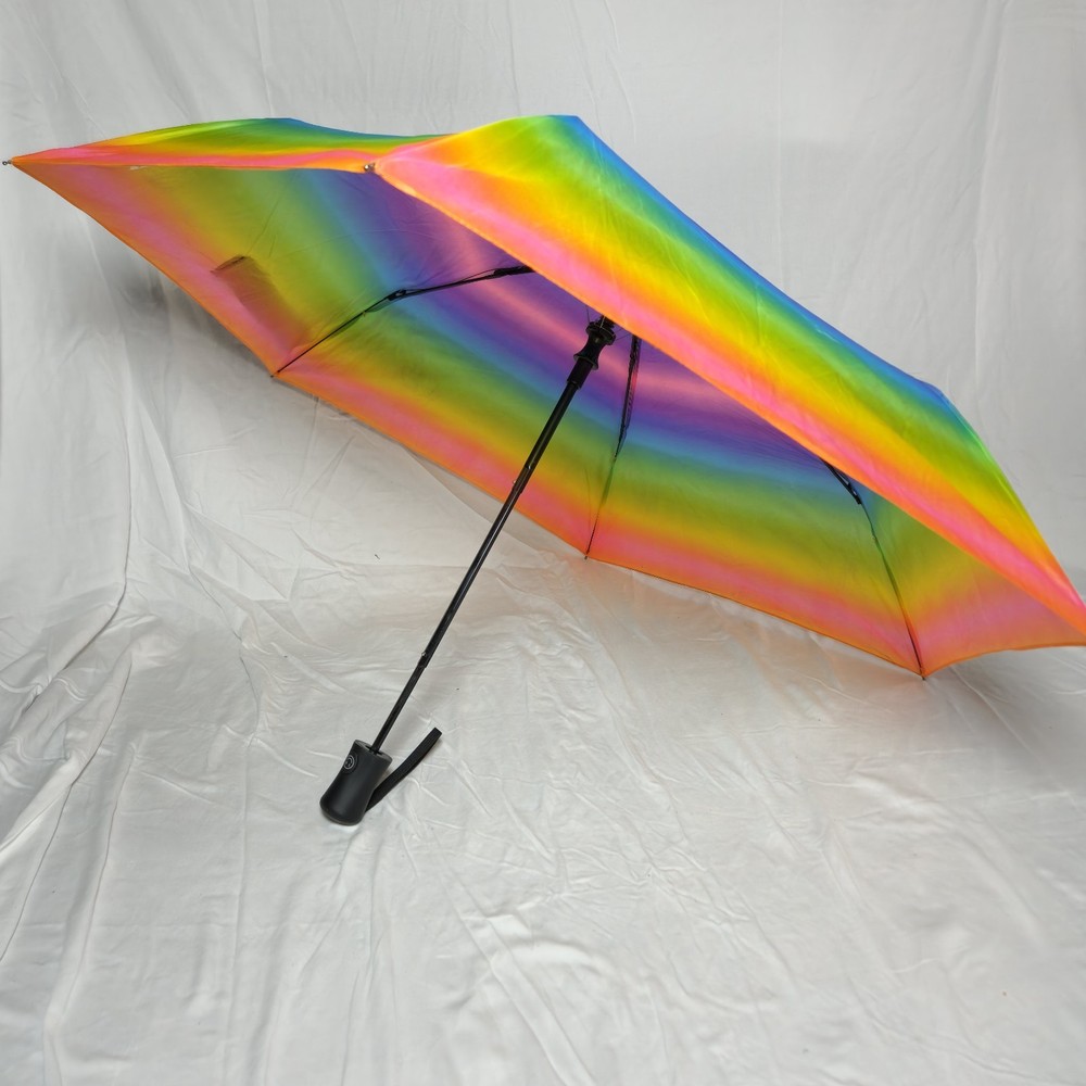 Steve Madden Compact Umbrella Essex Mfg Rainbow Gradient Print Polyester