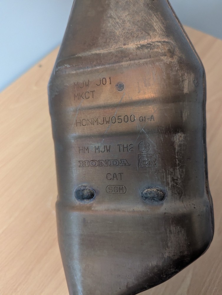 2017 Honda CBR500R OEM Header & Catalytic Converter.