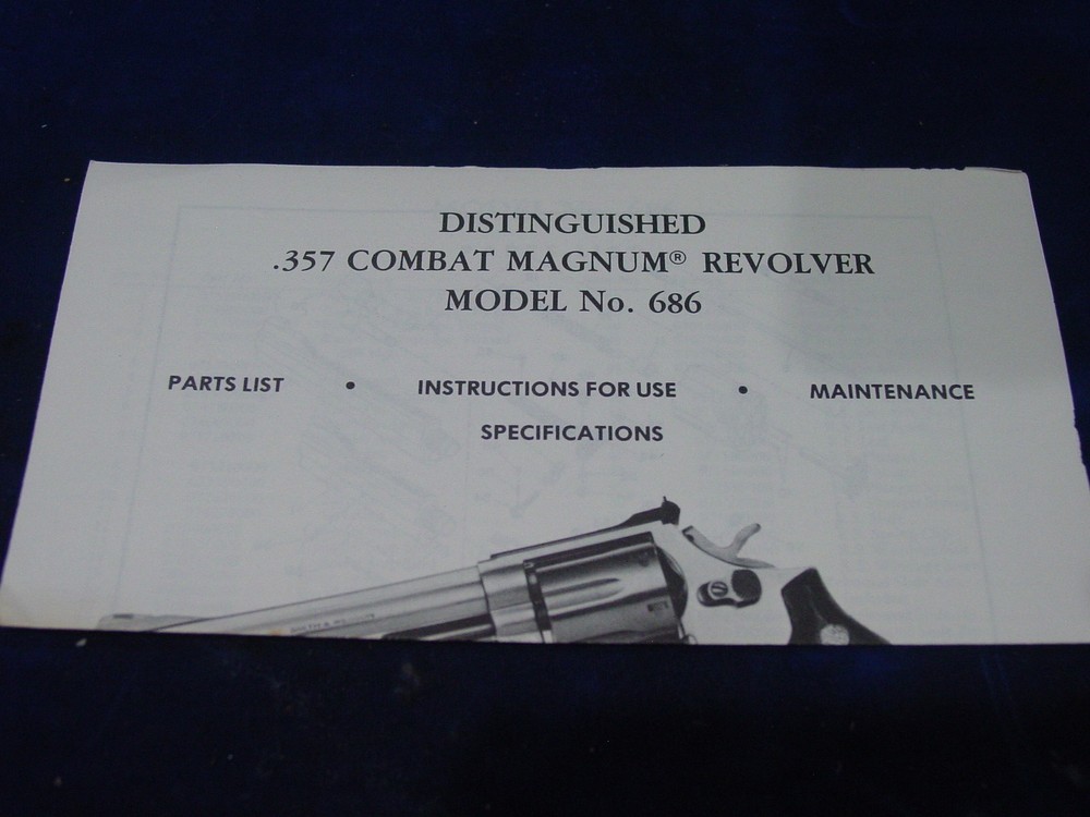 Original SMITH & WESSON MODEL NO. 686 DISTINGUISHED .357 COMBAT MAGNUM MANUAL
